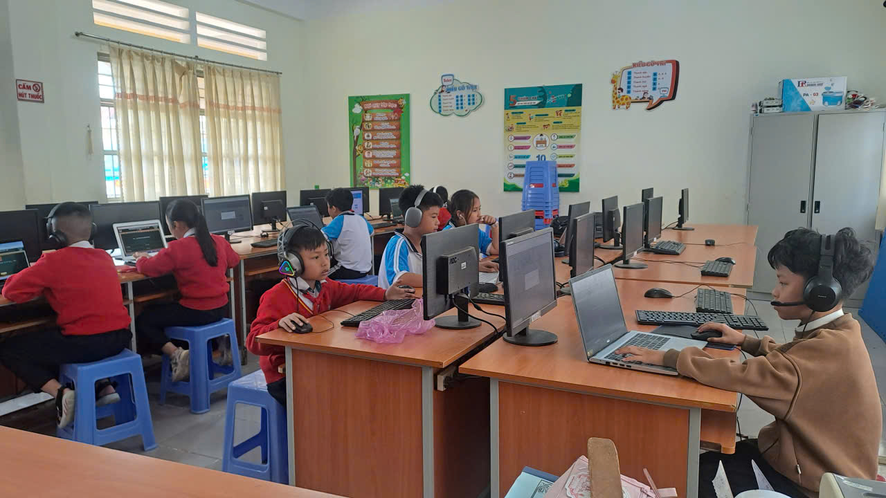 gen n z7267094997680 66765e0b6cdd98be0cf499ceae03a72d