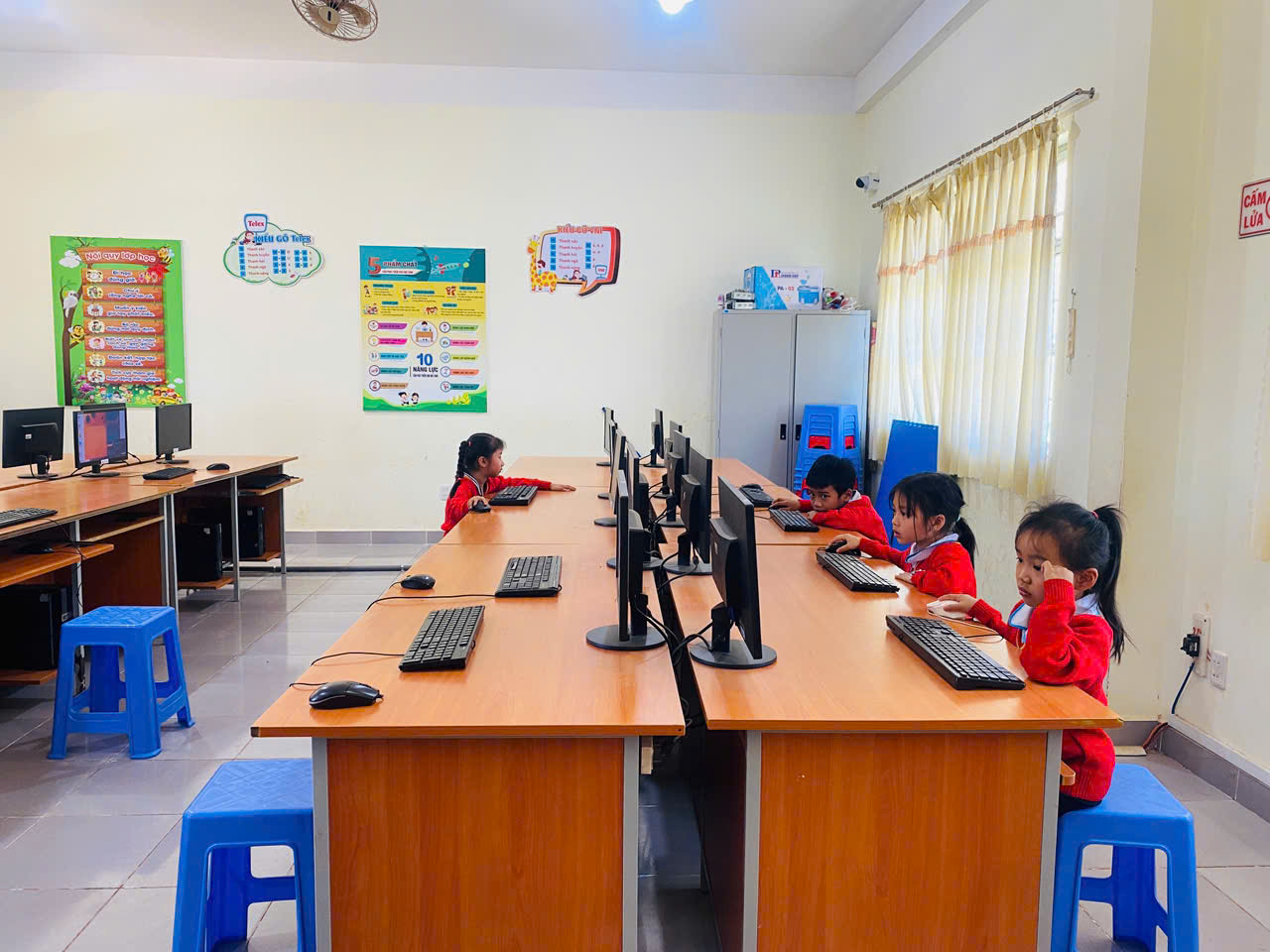 z7432747055481 06fd15a235090d6aa969a5775a740db8