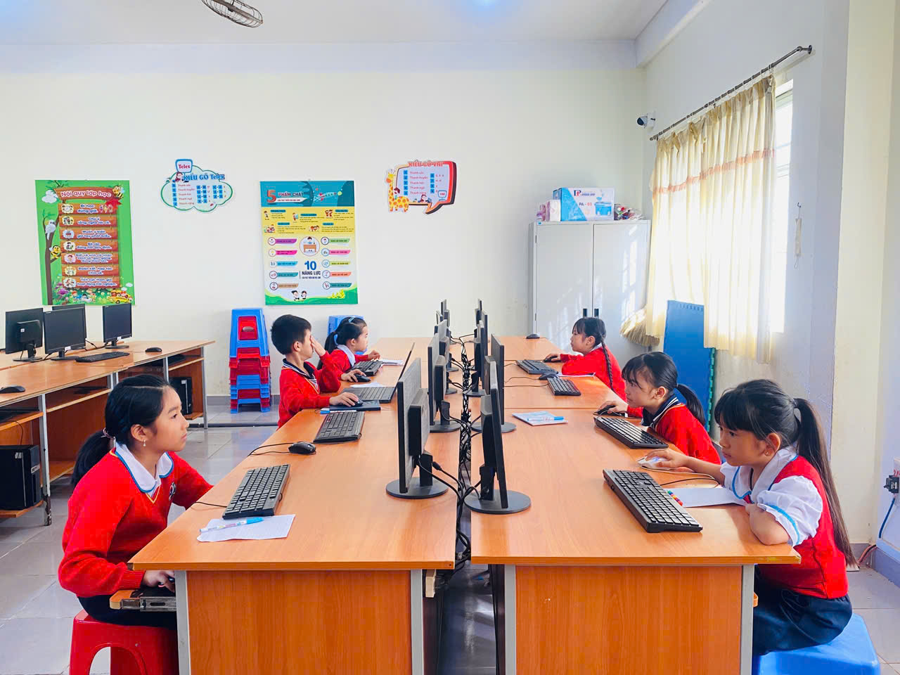 gen h z7608682492223 965de34f59b499a66c3a50d25eb8a315