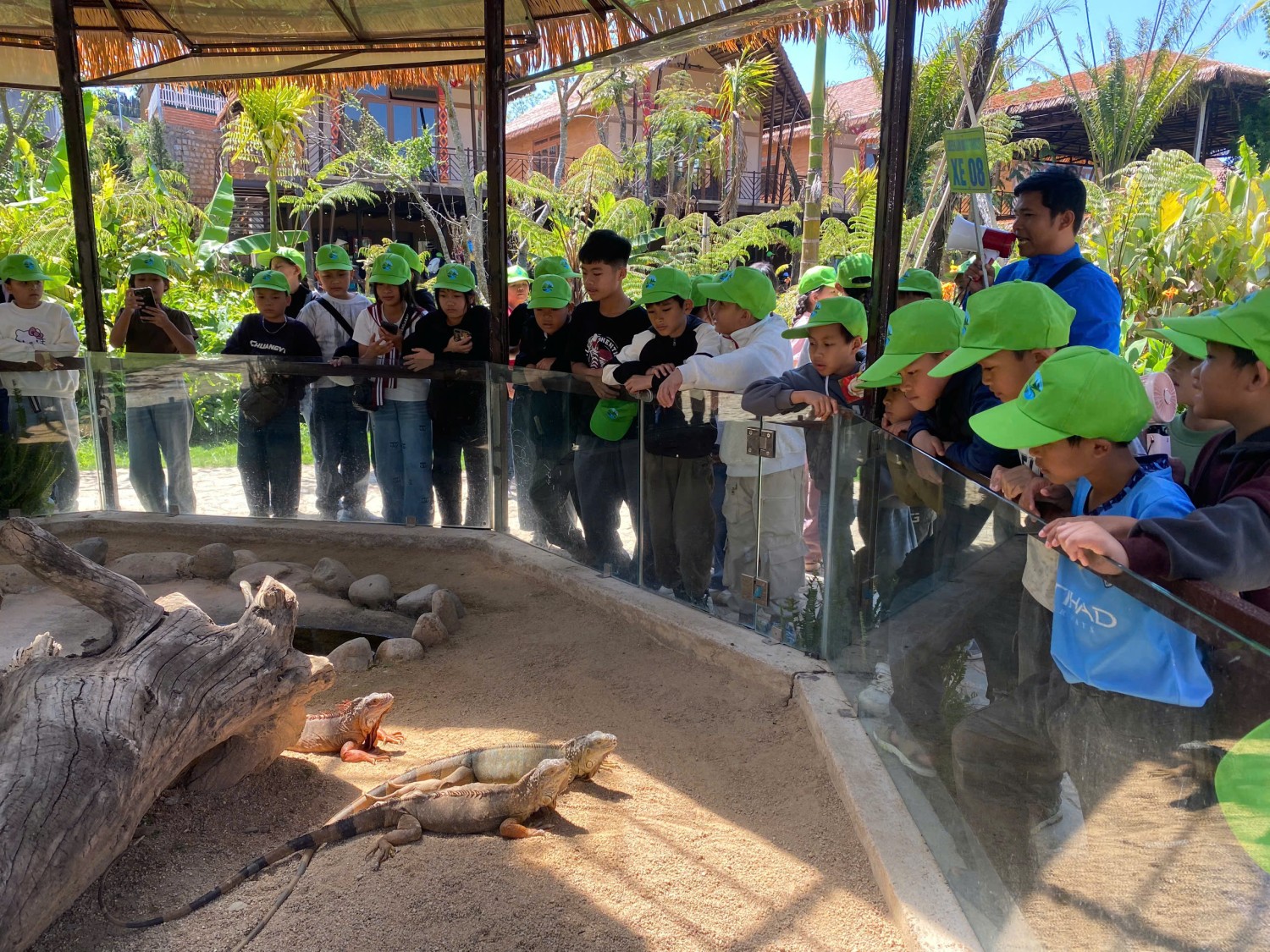 gen h z7646521247680 f38ea889a13076eb835ff85bfaada8b7