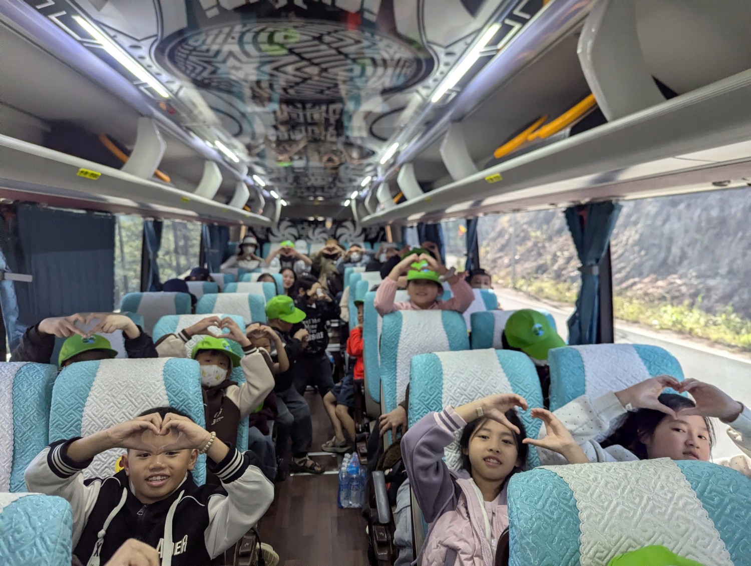 CHUYẾN ĐI HỌC TẬP, TRẢI NGHIỆM THỰC TẾ ĐẦY LÝ THÚ VÀ BỔ ÍCH CỦA HỌC SINH TRƯỜNG TIỂU HỌC PHÚ SƠN TẠI ĐÀ LẠT THÁNG 3/2026.